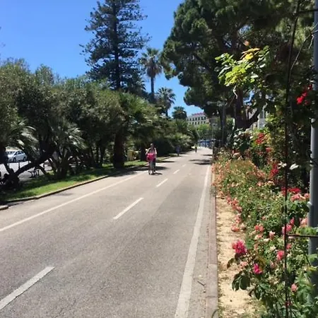 Mare E Relax Pista Ciclabile Sanremo شقة *